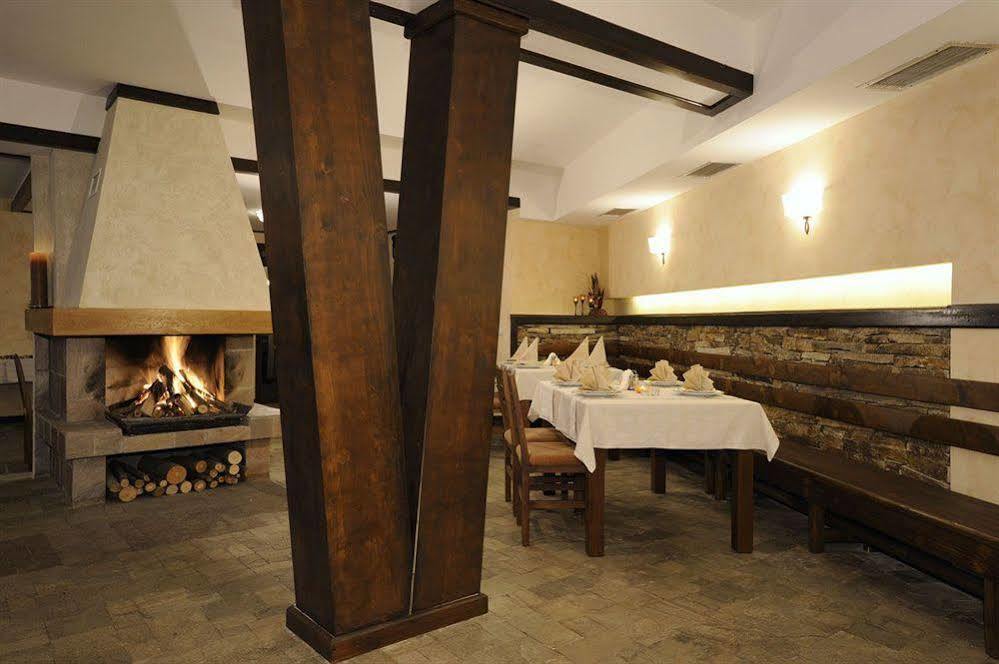 Hotel Smilen Smolyan Buitenkant foto